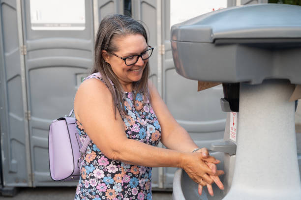 Best Affordable portable toilet rental  in Bellevle, IL